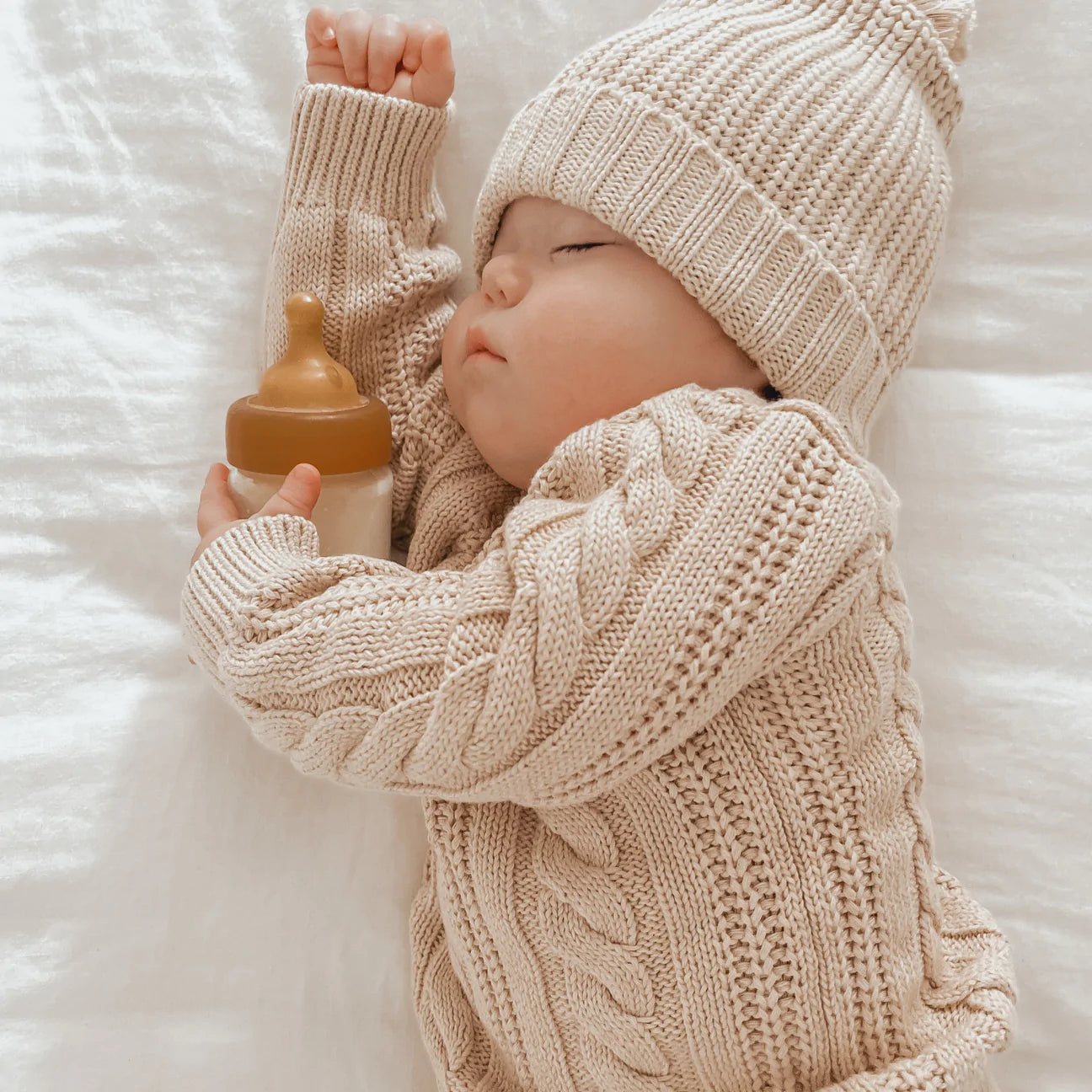 Hevea Baby glass bottle Wide Neck 250ml Medium Flow  - Hola BB